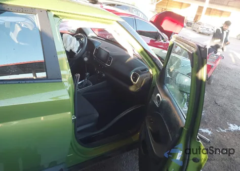 2020 Hyundai Venue Se из США, поврежденный, VIN KMHRB8A3XLU031872